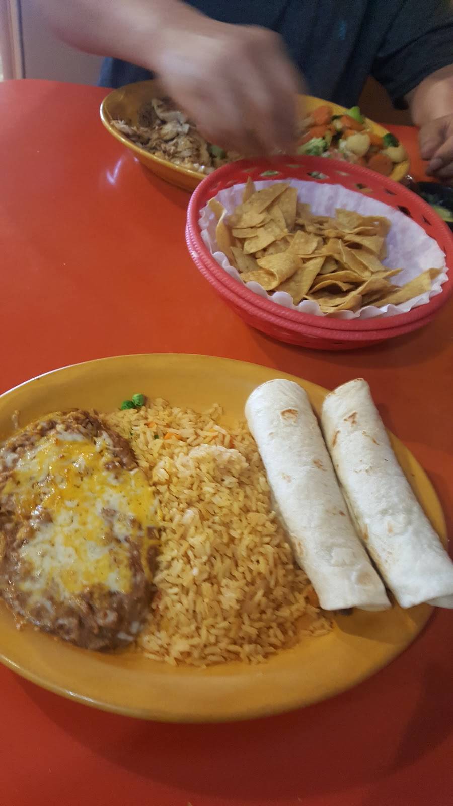 Cocina De Mino | restaurant | 6022 S Western Ave, Oklahoma City, OK 73139, USA | 4056320600 OR +1 405-632-0600