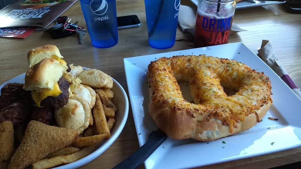 Aroogas | restaurant | 125 S Centerville Rd, Lancaster, PA 17603, USA | 7172609464 OR +1 717-260-9464