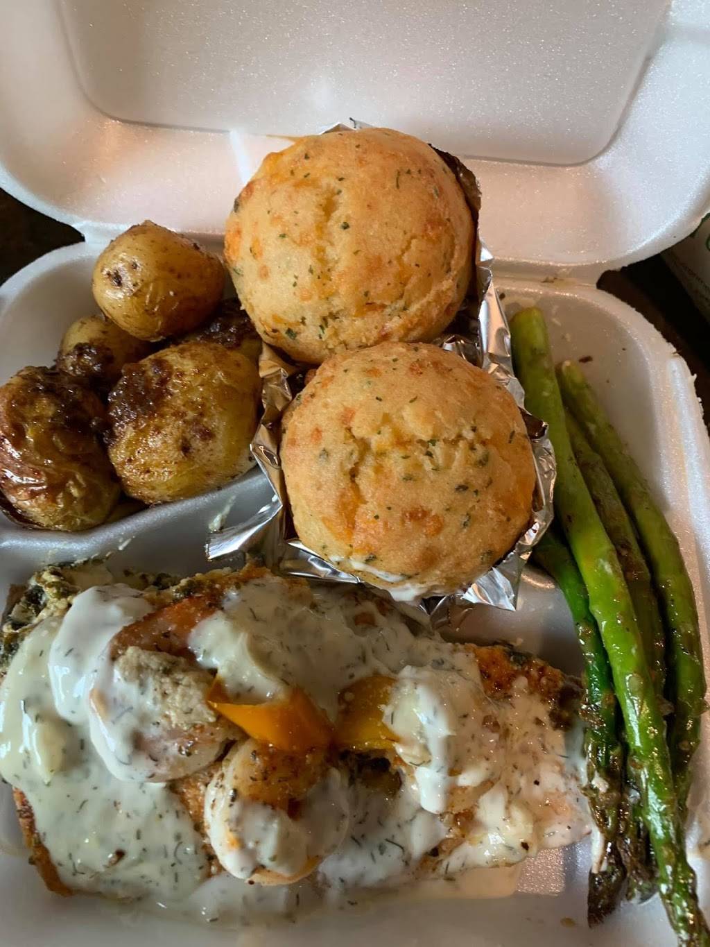 NuNu’s Sweet Soul Food | restaurant | 702 Delaware Ave, Fort Pierce, FL 34950, USA | 7729794466 OR +1 772-979-4466