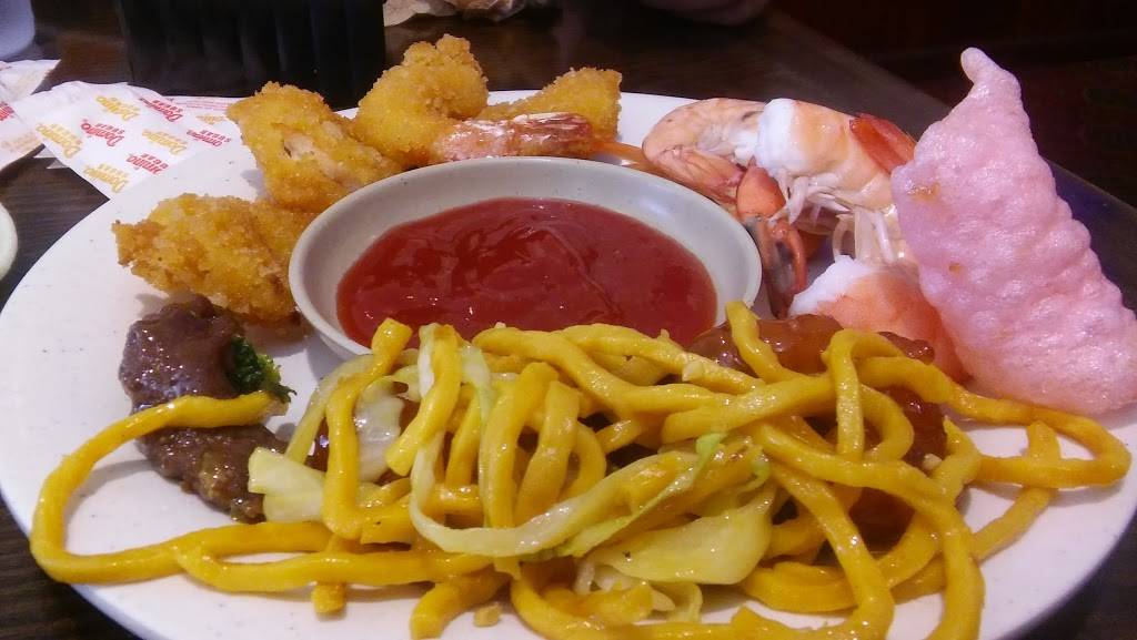 New Golden Buffet | restaurant | 141 Centereach Mall, Centereach, NY 11720, USA | 6315885188 OR +1 631-588-5188