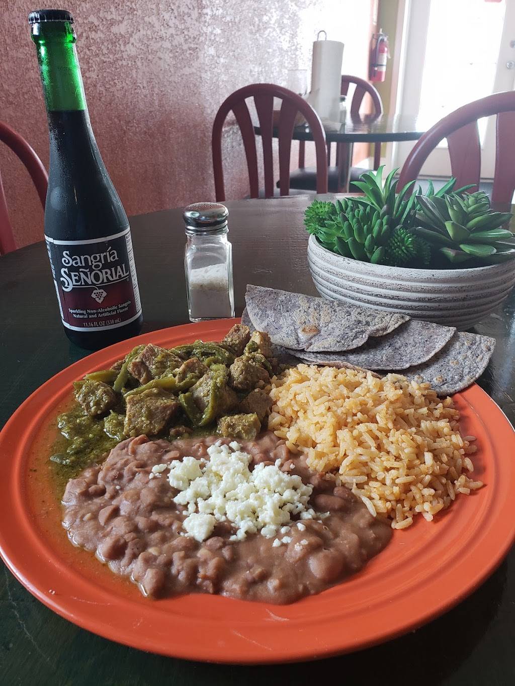 Marias Taqueria | restaurant | 4406 N Cortez Ave, Tampa, FL 33614, USA | 8139810274 OR +1 813-981-0274