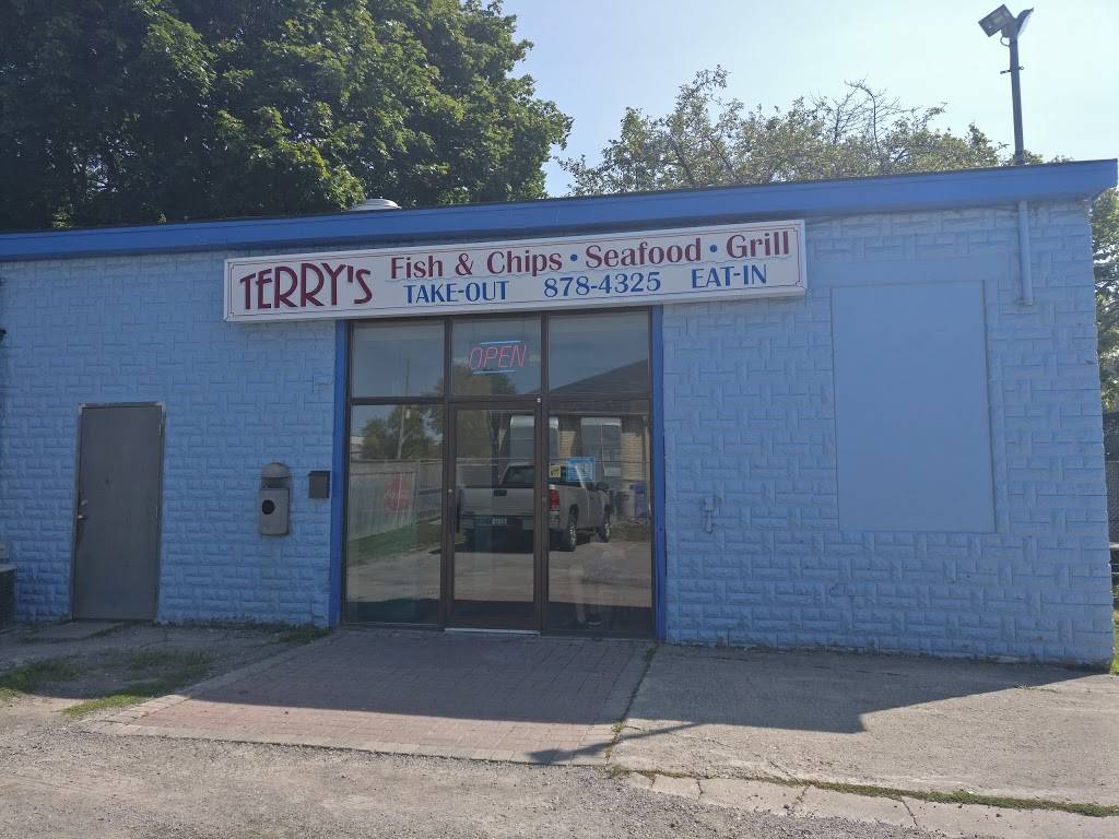 Terrys Fish & Chips Seafood Grill | restaurant | 16 Victoria Ave S, Lindsay, ON K9V 3C7, Canada | 7058784325 OR +1 705-878-4325