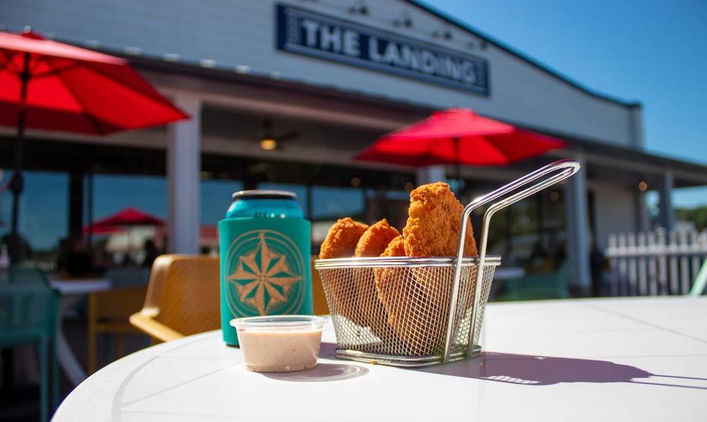 The Landing Market | cafe | 211 College Dr, Decorah, IA 52101, USA | 5632771893 OR +1 563-277-1893