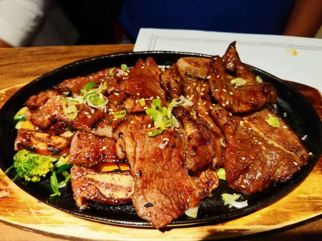 Hamaru Sushi | restaurant | 1865 Leslie St, North York, ON M3B 2M3, Canada | 6473522425 OR +1 647-352-2425