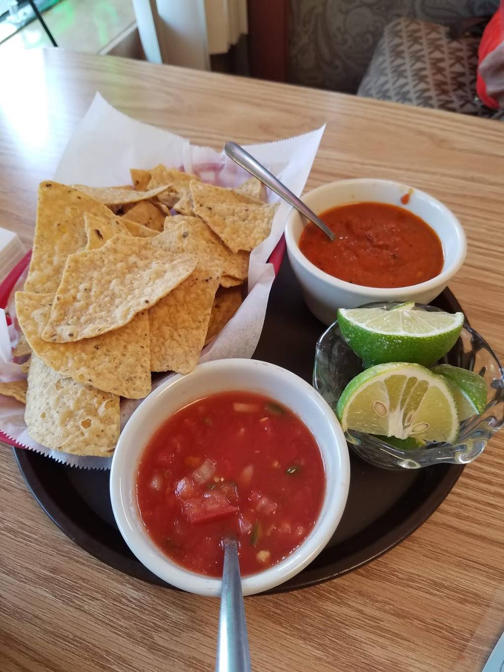 Marisqueria Los Cabos | restaurant | 3355 N Central Ave, Chicago, IL 60634, USA | 7734819074 OR +1 773-481-9074