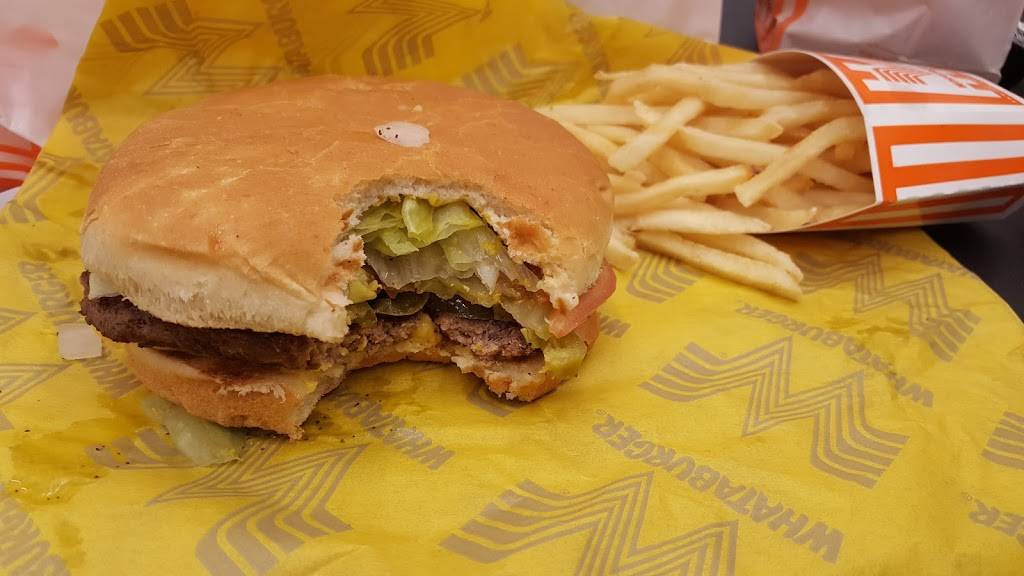 Whataburger | restaurant | 3500 S New Braunfels Ave, San Antonio, TX 78223, USA | 2105331467 OR +1 210-533-1467