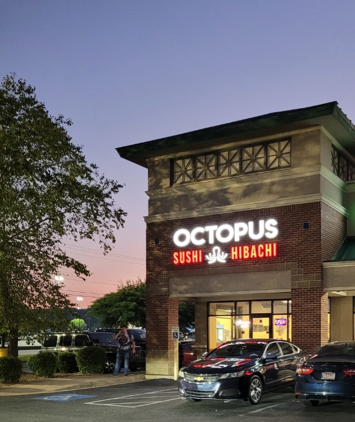 Octopus sushi and hibachi | restaurant | 2050 John Harden Dr, Jacksonville, AR 72076, USA | 5014577779 OR +1 501-457-7779