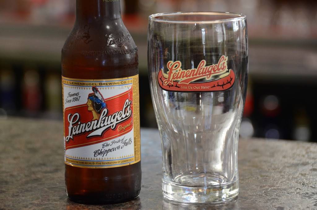 Charlies Place | restaurant | 2020 E Racine St, Janesville, WI 53545, USA | 6087569369 OR +1 608-756-9369