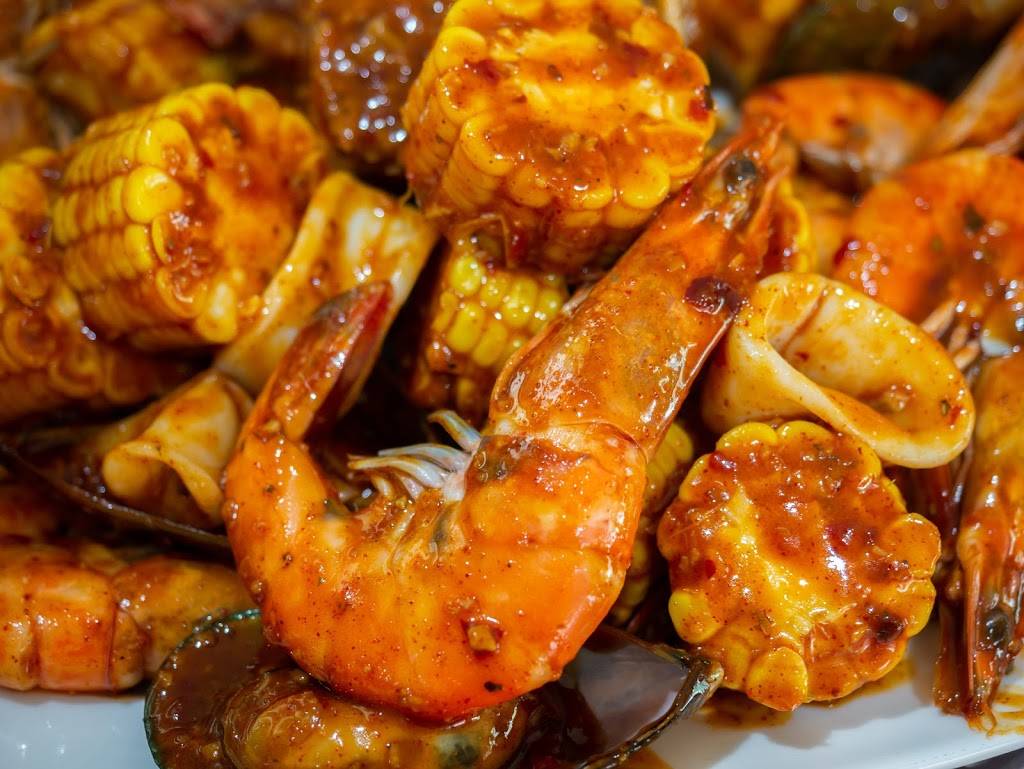 The One Juicy Cajun Seafood | restaurant | 113 Front St, Massapequa Park, NY 11762, USA | 5168824255 OR +1 516-882-4255