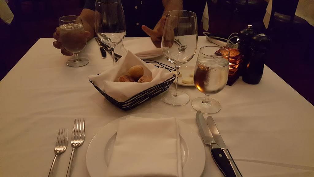 Royal 35 Steakhouse | restaurant | 1 E 35th St, New York, NY 10016, USA | 2128047276 OR +1 212-804-7276