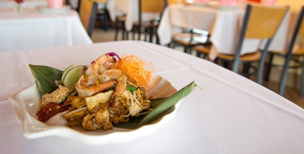 Thai & Fusion Ave | restaurant | 9160 N Fwy Service Rd E #400, Fort Worth, TX 76177, USA | 8177501615 OR +1 817-750-1615