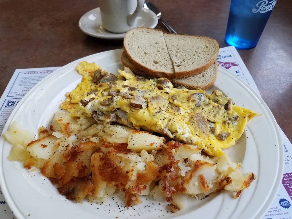 New Smithville Diner | restaurant | 2299 Golden Key Rd, Kutztown, PA 19530, USA | 6102854613 OR +1 610-285-4613