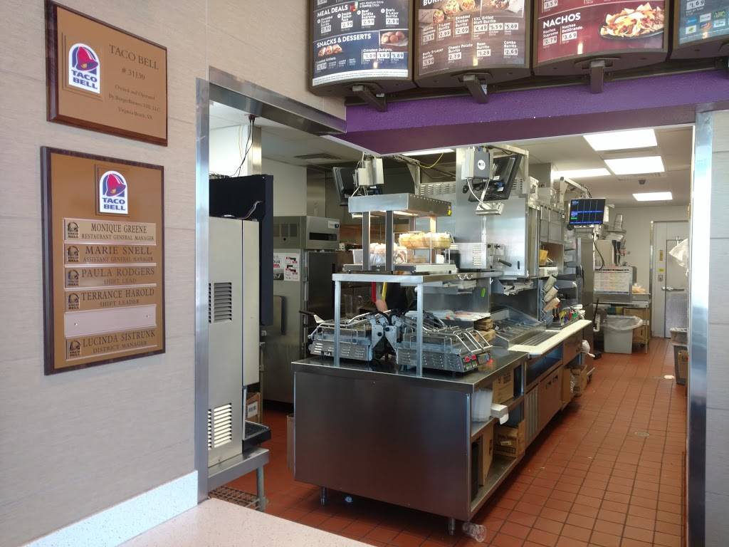 Taco Bell | meal takeaway | 3375 Commander Shepard Boulevard, Hampton, VA 23666, USA | 7578652000 OR +1 757-865-2000