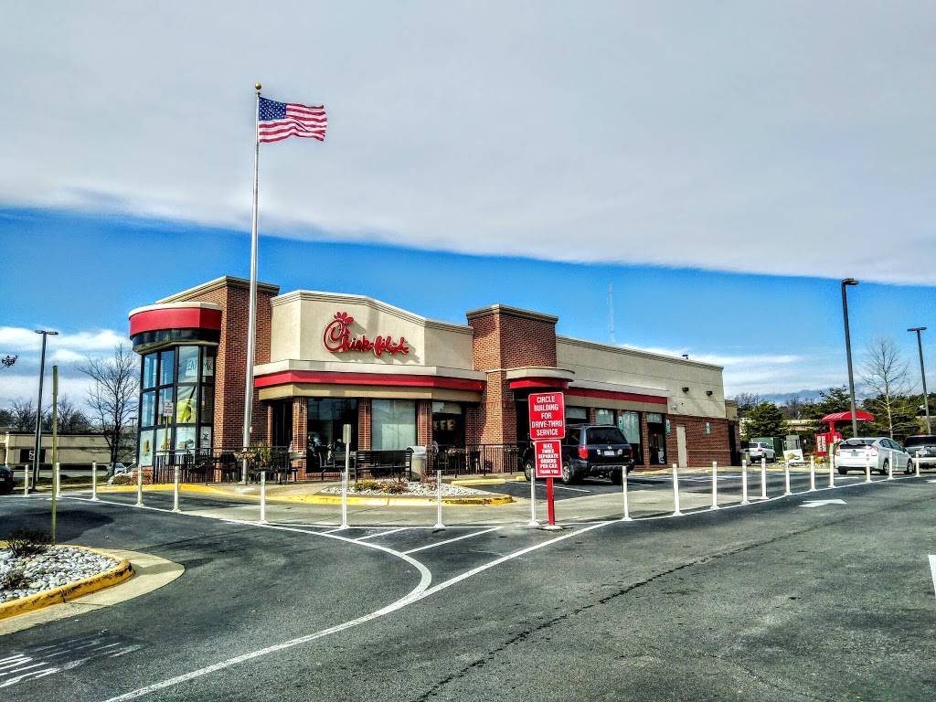 Chick-fil-A | restaurant | 2425 Prince William Pkwy, Woodbridge, VA 22192, USA | 7034903165 OR +1 703-490-3165