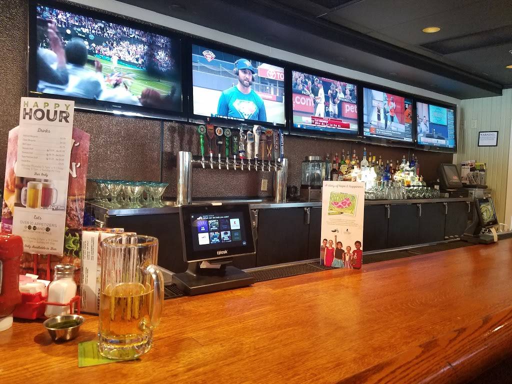 Chilis Grill & Bar | meal takeaway | 1105 W Valley Pkwy, Escondido, CA 92025, USA | 7607375101 OR +1 760-737-5101