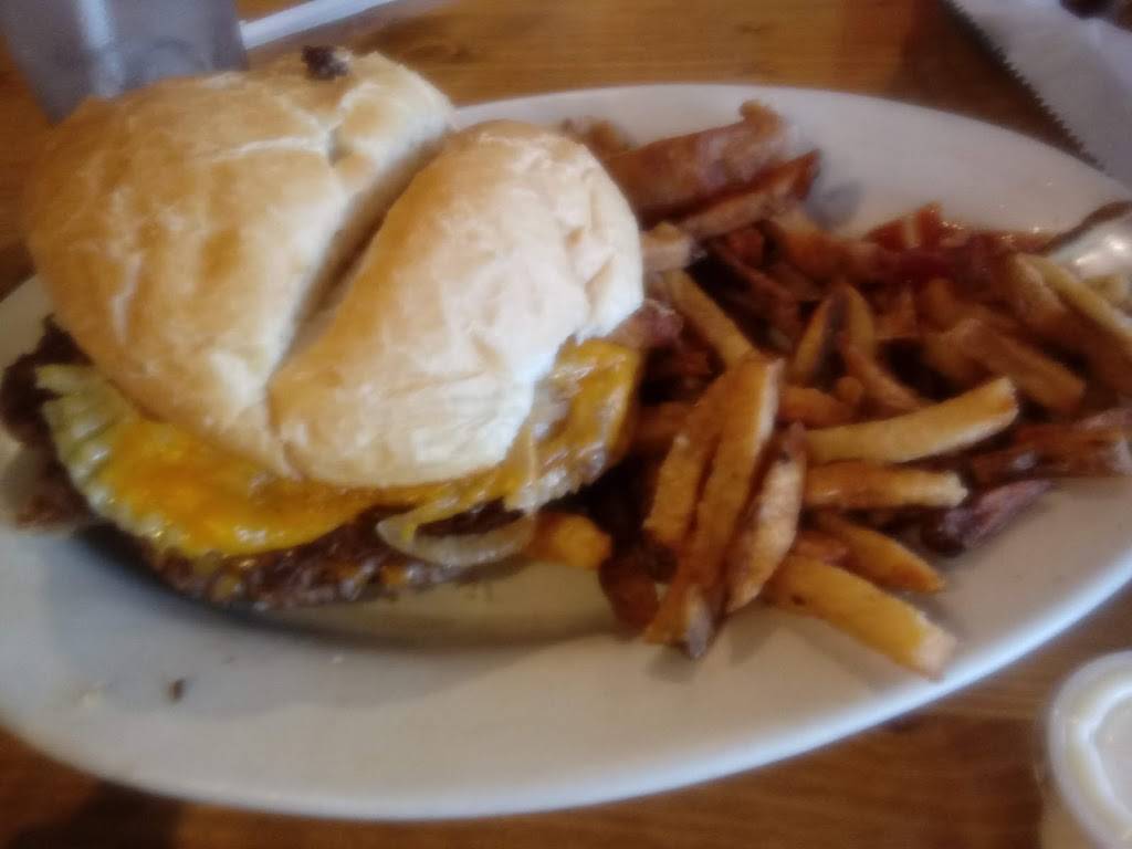 Tjs Pub | restaurant | 2600 Ardmore Blvd, Pittsburgh, PA 15221, USA | 4128233340 OR +1 412-823-3340