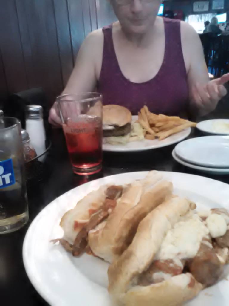 Cappellinis Italian Restaurant | restaurant | 141 Worcester Rd, Webster, MA 01570, USA | 5089490167 OR +1 508-949-0167