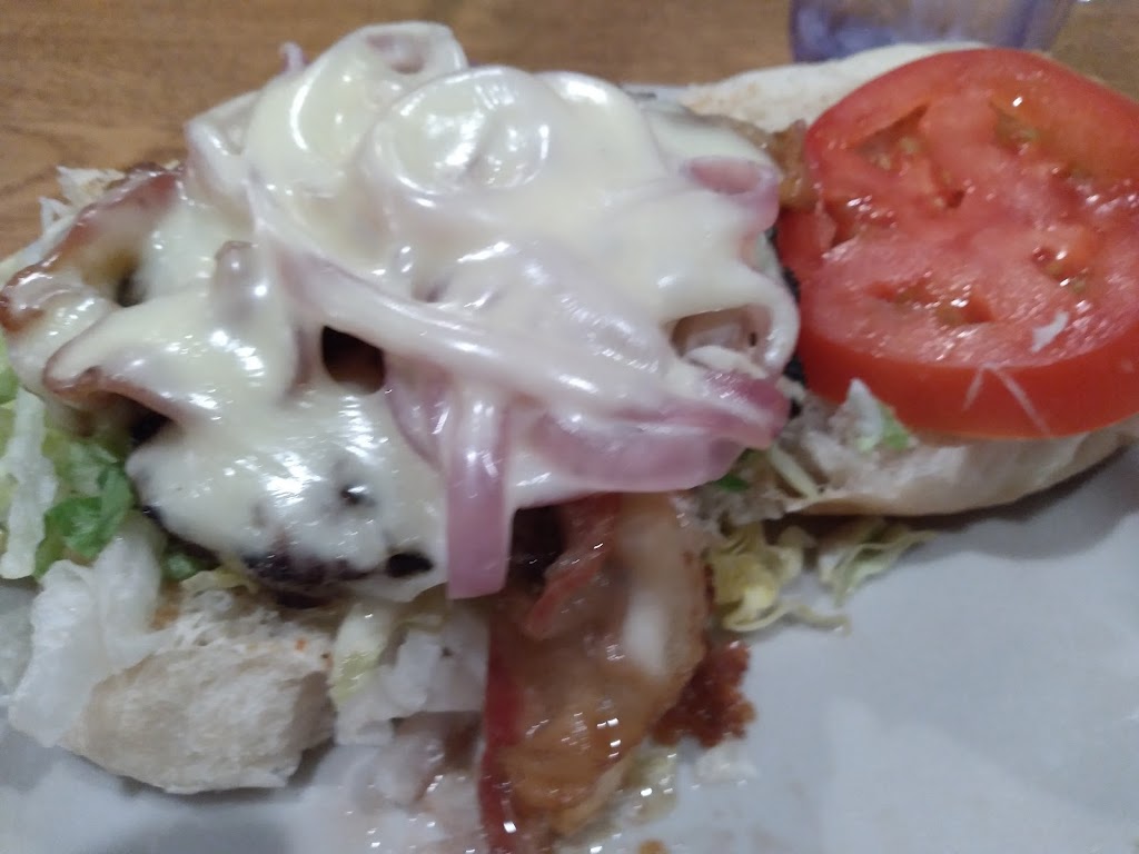 Country Hound Cafe | cafe | 1951 S McCall Rd # 530, Englewood, FL 34223, USA | 9414747767 OR +1 941-474-7767