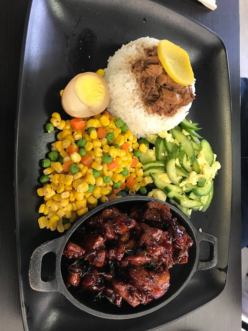 Bobamia Cafe | restaurant | 16032 Amar Rd, City of Industry, CA 91744, USA | 9094412245 OR +1 909-441-2245