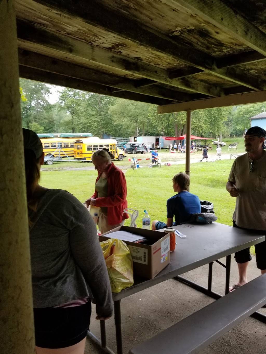 Hott Rodz | restaurant | 626 Monongahela Ave, Glassport, PA 15045, USA | 4128725839 OR +1 412-872-5839