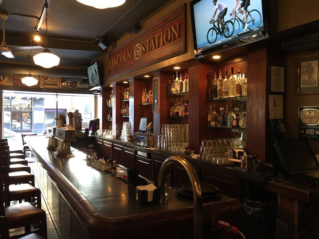 Lincoln Station | restaurant | 2432 N Lincoln Ave, Chicago, IL 60614, USA | 7734728100 OR +1 773-472-8100
