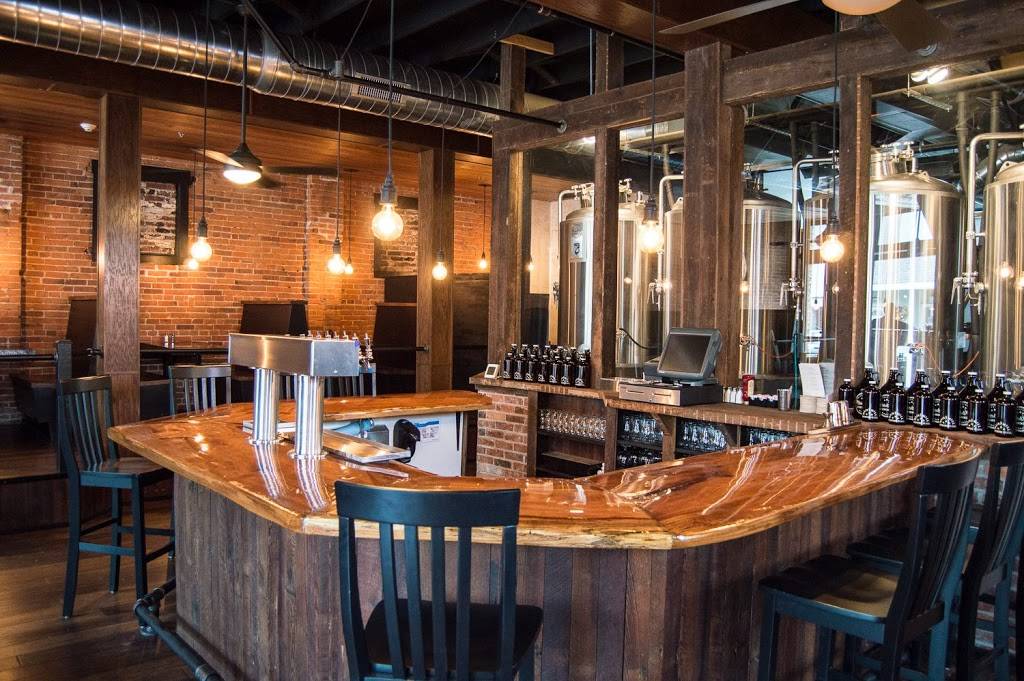 Main & Mill Brewing Company | restaurant | 240 E Main St, Festus, MO 63028, USA | 6365433031 OR +1 636-543-3031