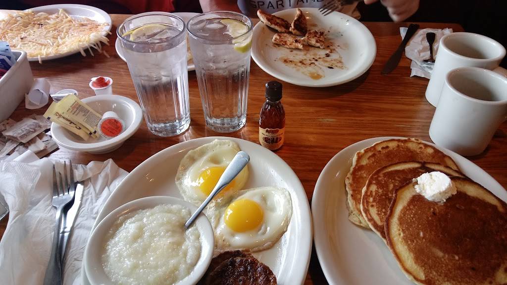 Cracker Barrel Old Country Store | restaurant | 2352 Whiskey Rd, Aiken, SC 29803, USA | 8036480007 OR +1 803-648-0007