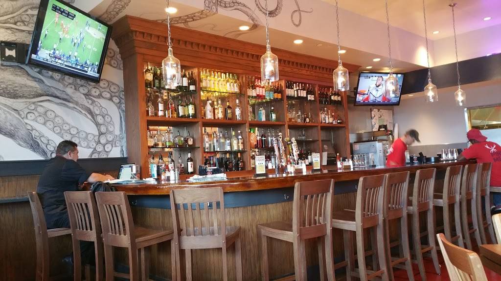 Fish City Grill | restaurant | Northwoods Shopping Center, 18130 San Pedro Ave Suite #104, San Antonio, TX 78232, USA | 2104956600 OR +1 210-495-6600