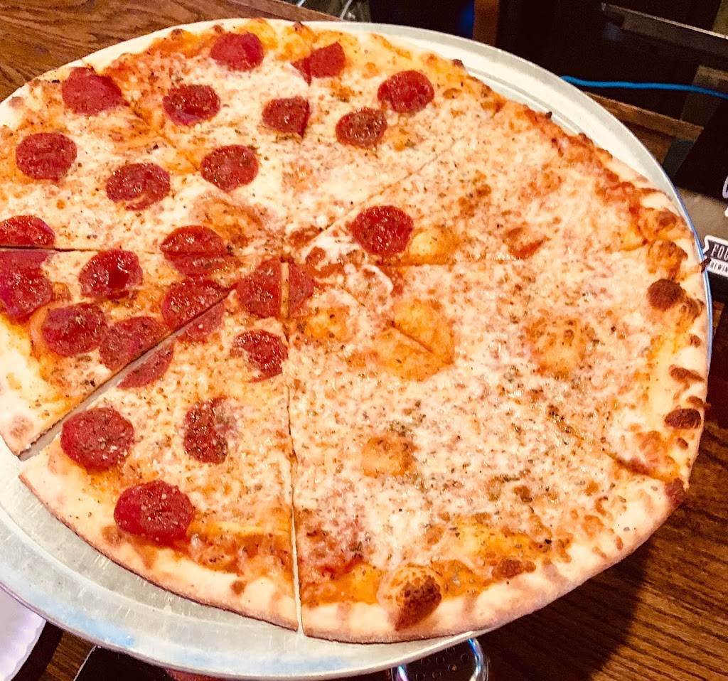 ZaLat Pizza S Lamar | restaurant | 1701 S Lamar St #B, Dallas, TX 75215, USA | 2144848368 OR +1 214-484-8368