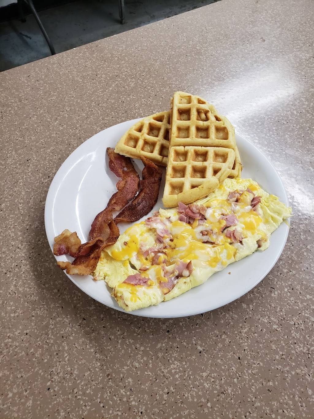 Allen Food Basket | restaurant | 3821, 1012 US-501, Myrtle Beach, SC 29577, USA | 8437125660 OR +1 843-712-5660