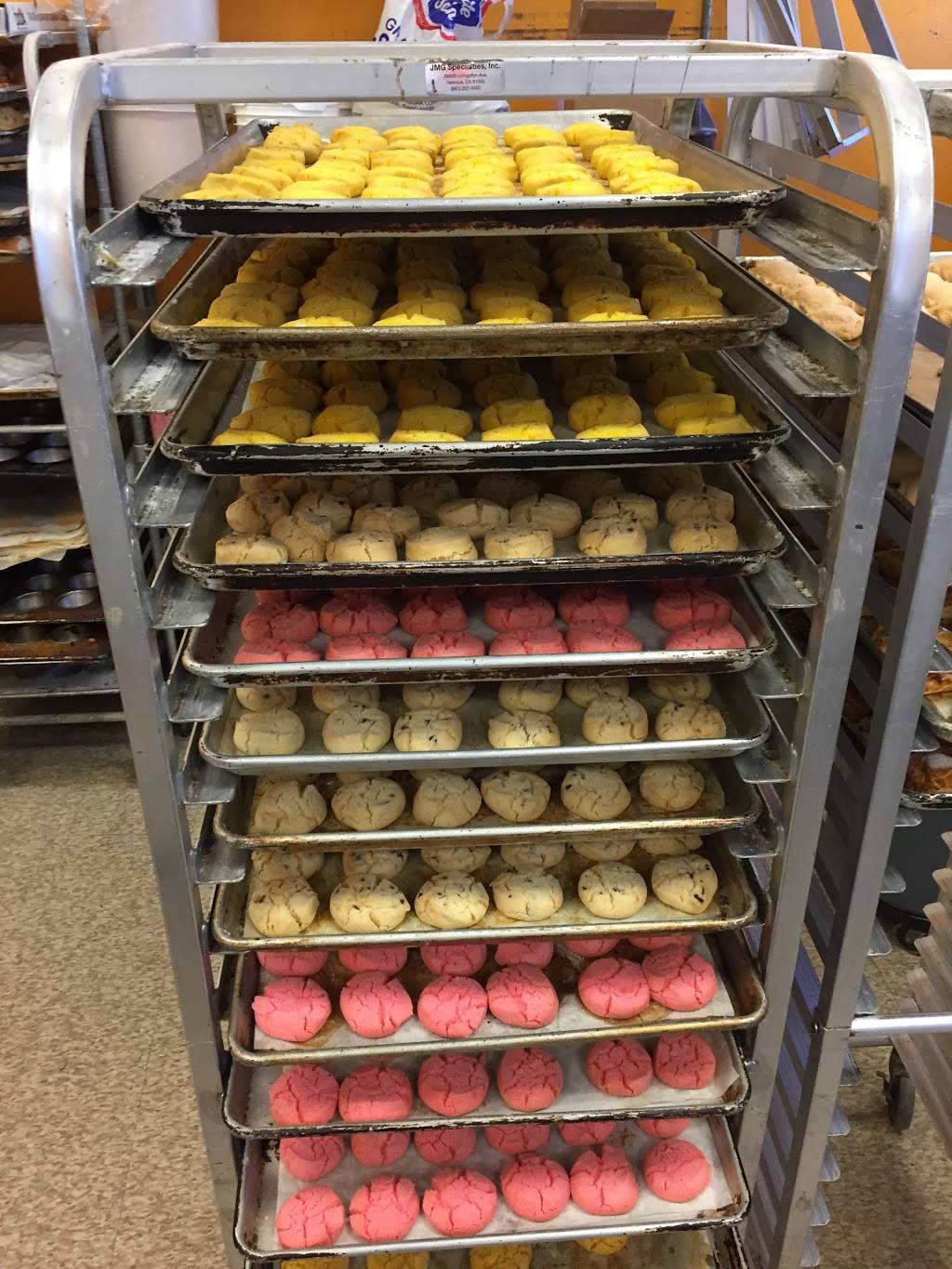 Rocios Bakery | bakery | 20263 Saticoy St, Winnetka, CA 91306, USA | 8184070726 OR +1 818-407-0726