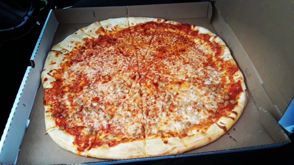 Lindas New York Pizzeria | restaurant | 1219 Lyell Ave, Rochester, NY 14606, USA | 5854588900 OR +1 585-458-8900