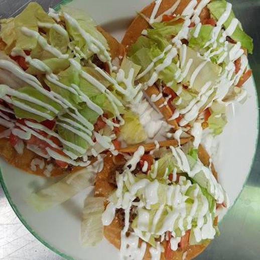 Los Locos | restaurant | 16775 Yonge St Unit 4, Newmarket, ON L3Y 8J4, Canada | 3652682267 OR +1 365-268-2267