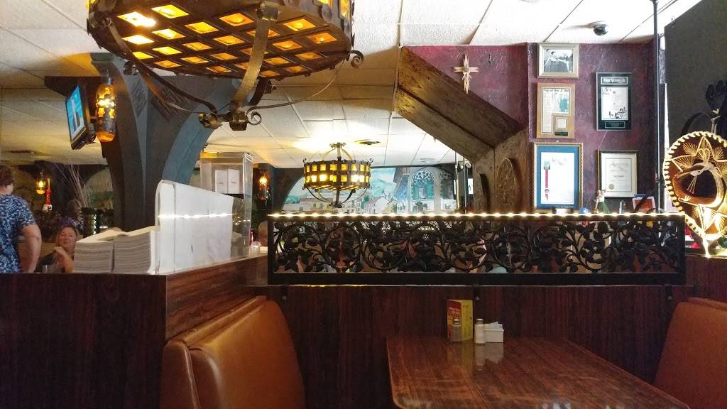 The Original Las Casuelas | restaurant | 5642, 368 N Palm Canyon Dr, Palm Springs, CA 92262, USA | 7603253213 OR +1 760-325-3213