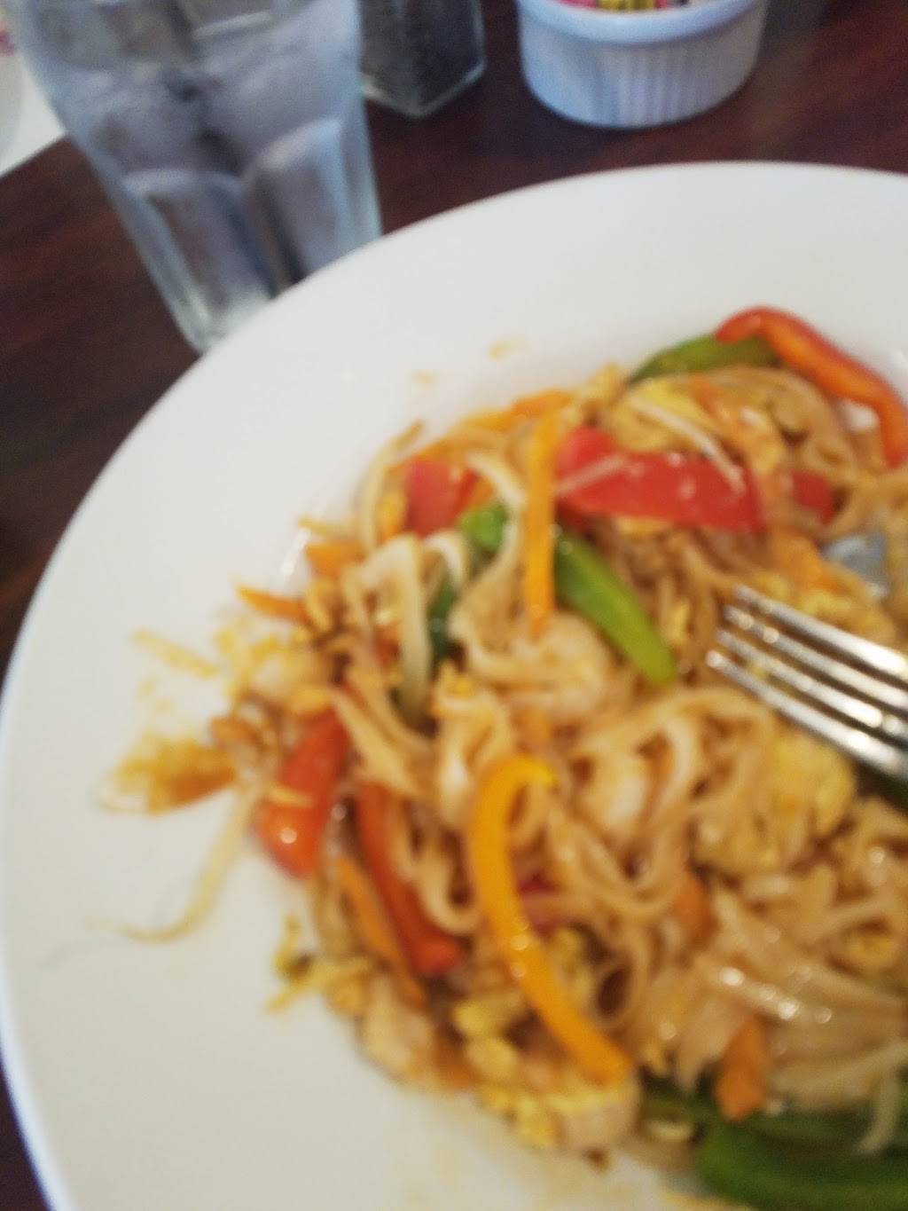 Amys Restaurant and Banquet Hall | restaurant | 28537 Centre Rd, Strathroy, ON N7G 3H6, Canada | 5192455400 OR +1 519-245-5400