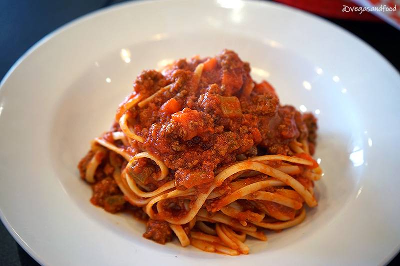 Proper Pizza and Pasta | restaurant | 1011 S Alvarado St, Los Angeles, CA 90006, USA | 2135683395 OR +1 213-568-3395