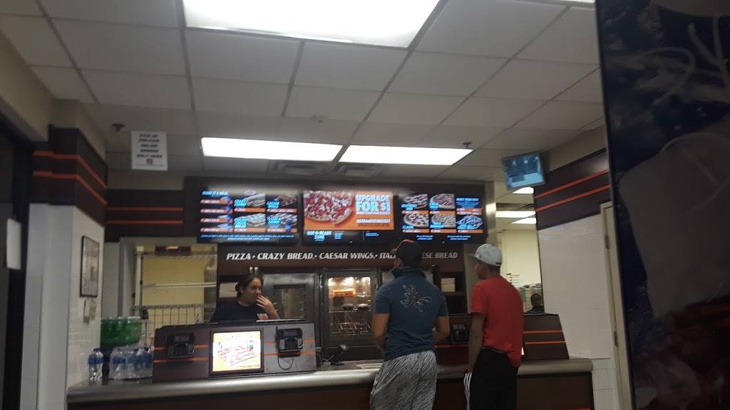 Little Caesars Pizza | meal takeaway | 16061 Bear Valley Rd, Hesperia, CA 92345, USA | 7609484454 OR +1 760-948-4454