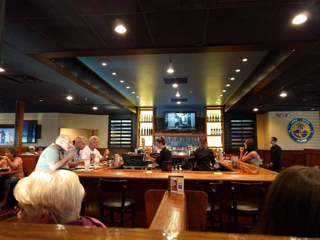 Outback Steakhouse | restaurant | 820 N Lexington-Springmill Rd, Ontario, OH 44906, USA | 4197475646 OR +1 419-747-5646