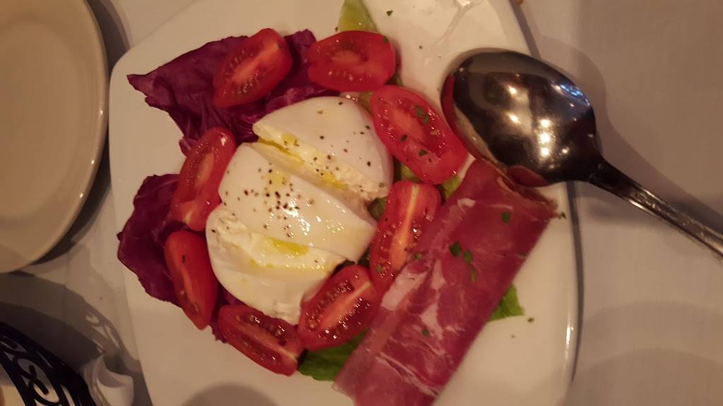 Nica Trattoria | meal takeaway | 354 E 84th St, New York, NY 10028, USA | 2124725040 OR +1 212-472-5040