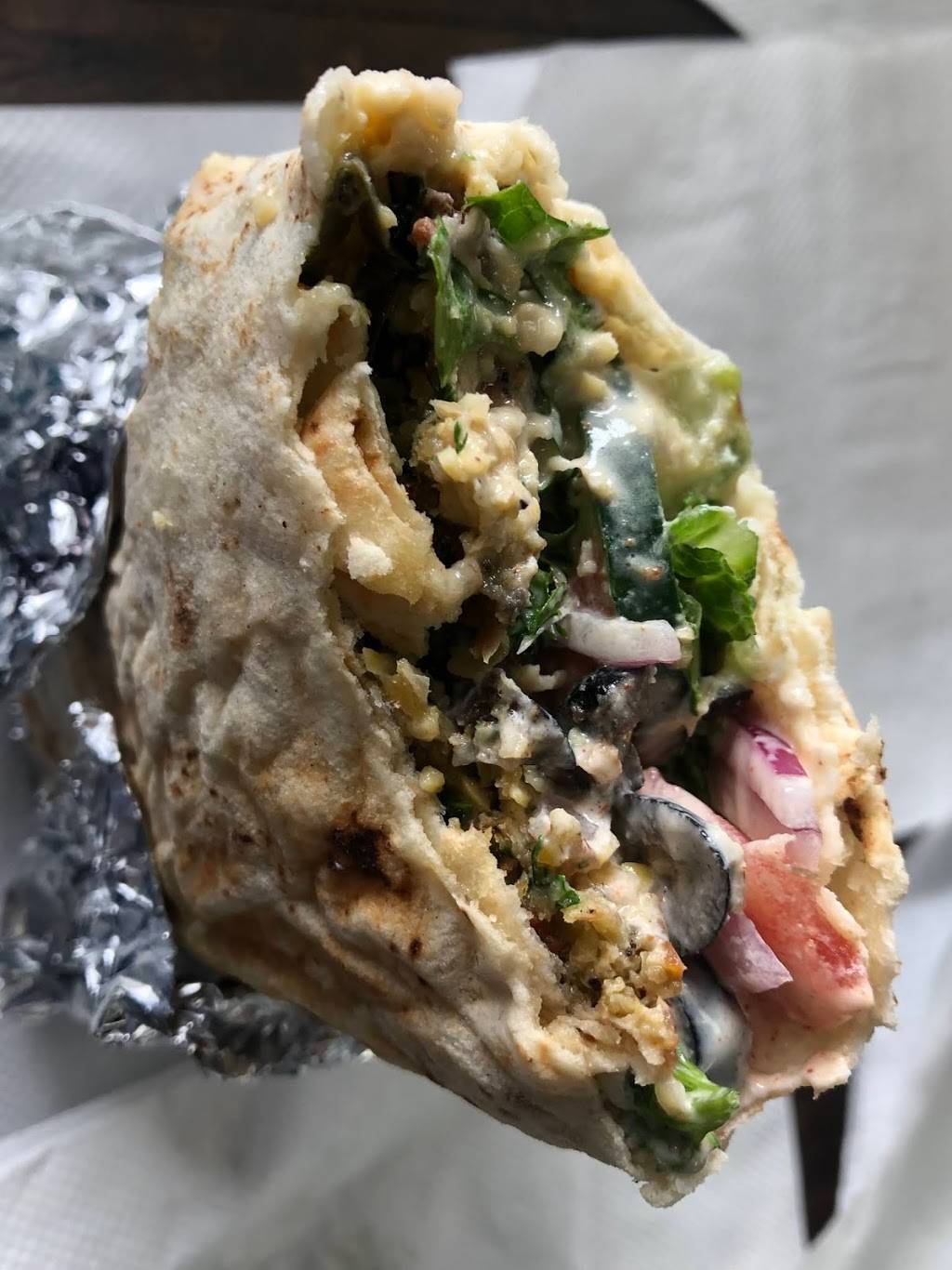 Shawarma Queenz | restaurant | 305 Port Union Rd Unit 2, Scarborough, ON M1C 2L5, Canada | 6477483393 OR +1 647-748-3393