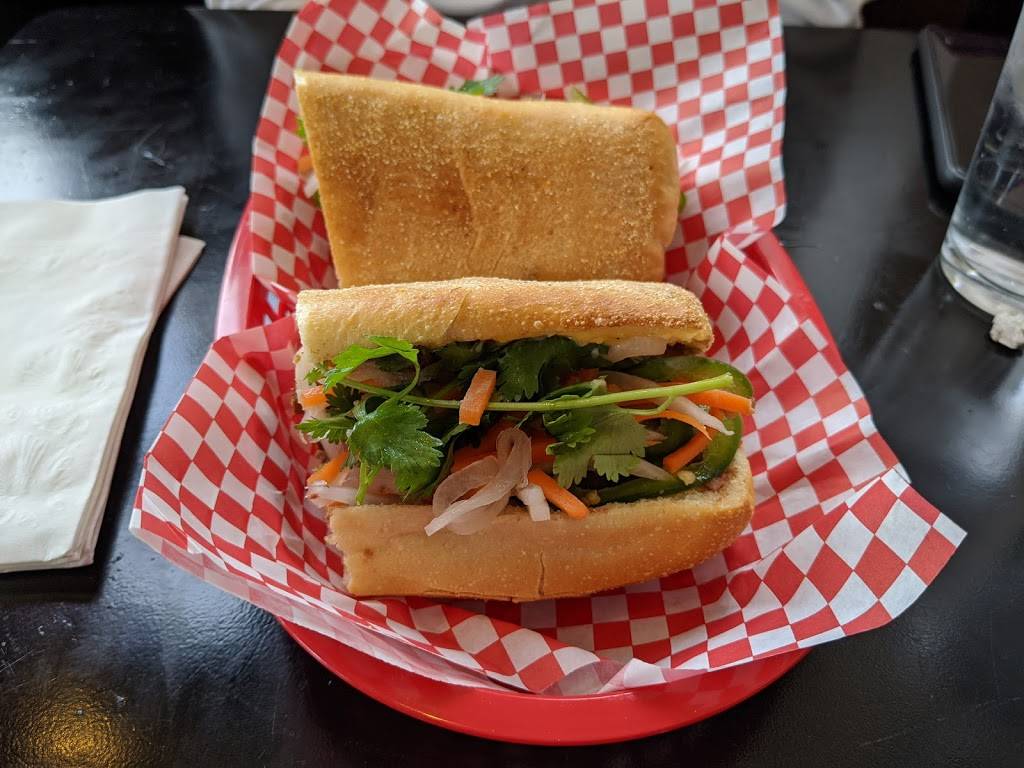 Sunny Pho | restaurant | 602 S Park St, Madison, WI 53715, USA | 6085131786 OR +1 608-513-1786