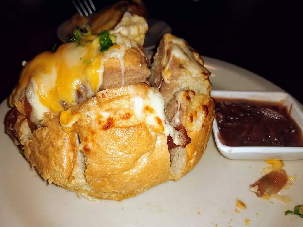 Braised Onion | restaurant | 754 NE 25th Ave, Ocala, FL 34470, USA | 3526209255 OR +1 352-620-9255