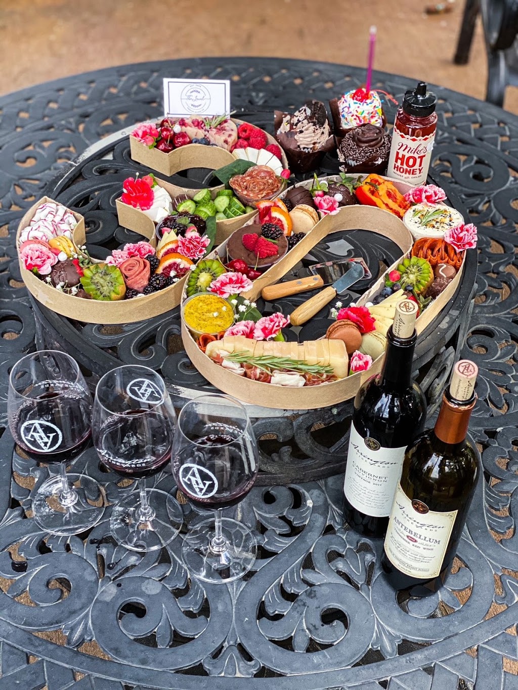 The Local Cheese Board, Co. | restaurant | 105 E Race St, Kingston, TN 37763, USA | 8652217611 OR +1 865-221-7611