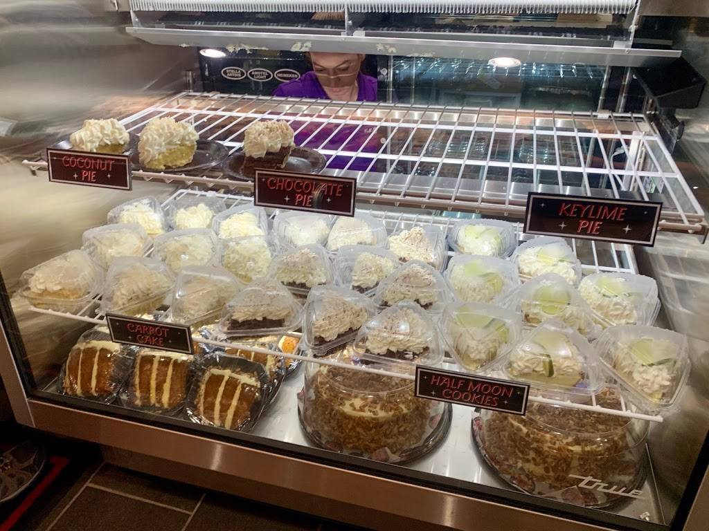 Full Moon Bar-B-Que | restaurant | 5988 N Chalkville Rd, Birmingham, AL 35235, USA | 2056551515 OR +1 205-655-1515