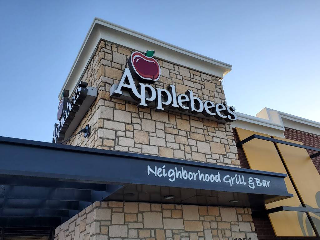 Applebees Grill + Bar | restaurant | 7956 Gateway Blvd E, El Paso, TX 79915, USA | 9155987006 OR +1 915-598-7006