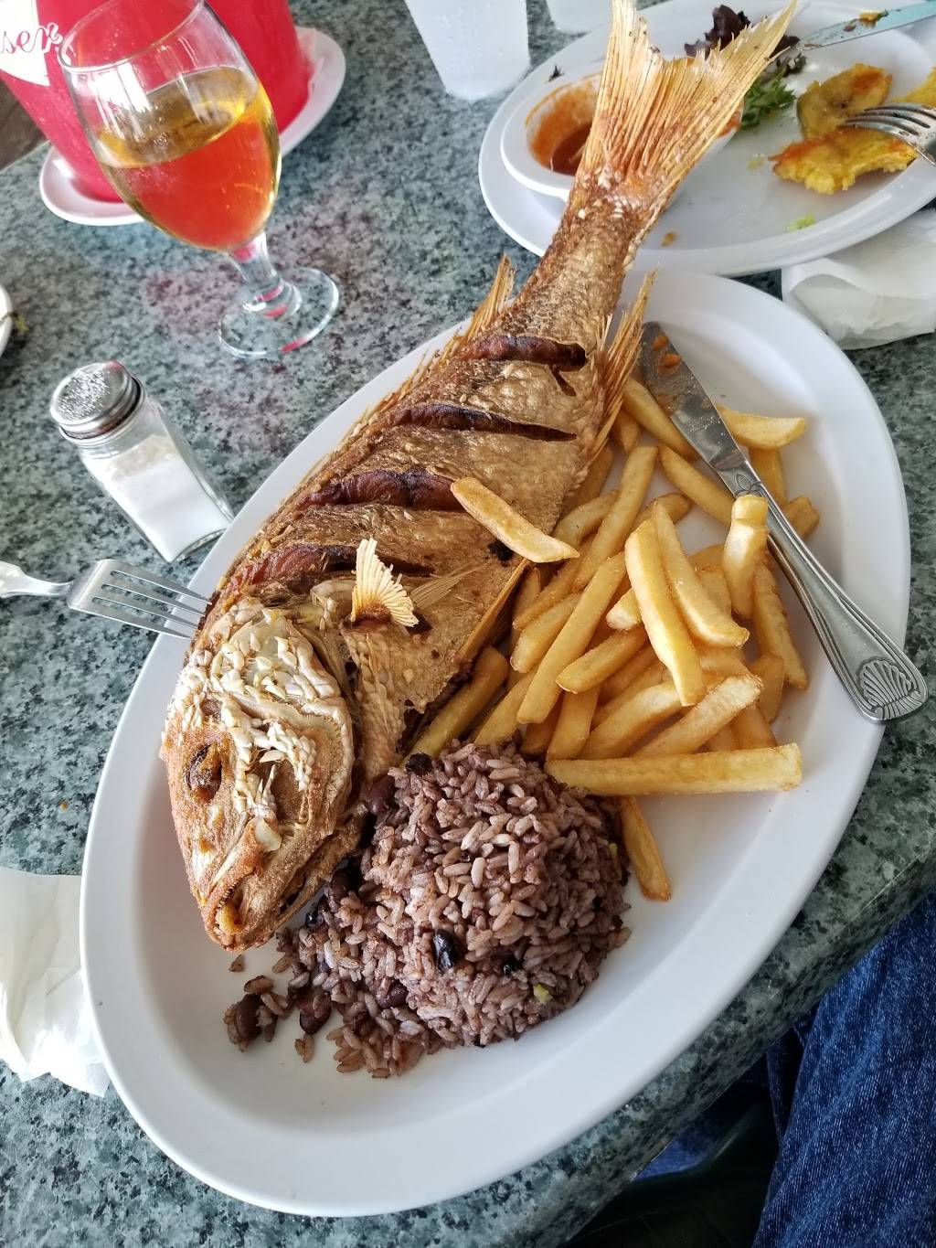 Boaters Grill Restaurant | restaurant | 1200 Crandon Blvd, Key Biscayne, FL 33149, USA | 3053610080 OR +1 305-361-0080