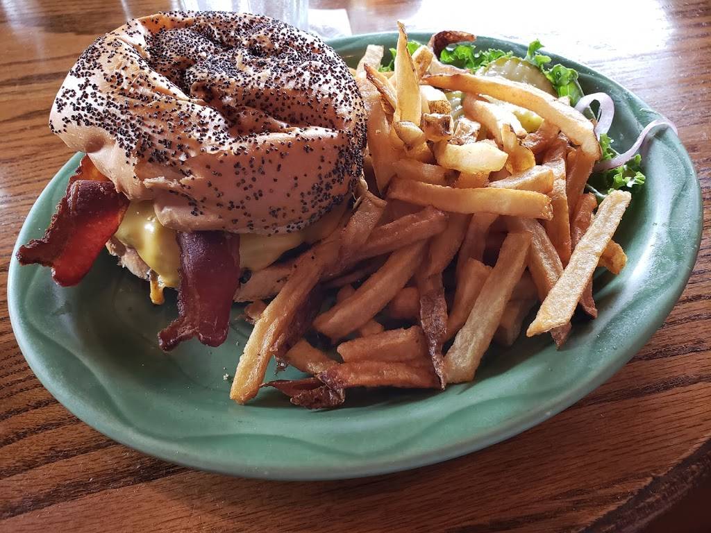 McCabe Pub, Inc | restaurant | 4410 Murphy Rd, Nashville, TN 37209, USA | 6152699406 OR +1 615-269-9406