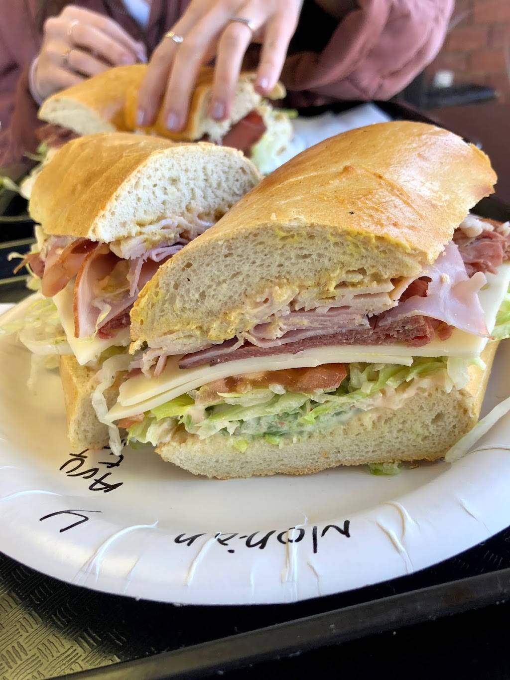 Michaels Sourdough Sandwiches | restaurant | 999 Andersen Dr, San Rafael, CA 94901, USA | 4154850964 OR +1 415-485-0964
