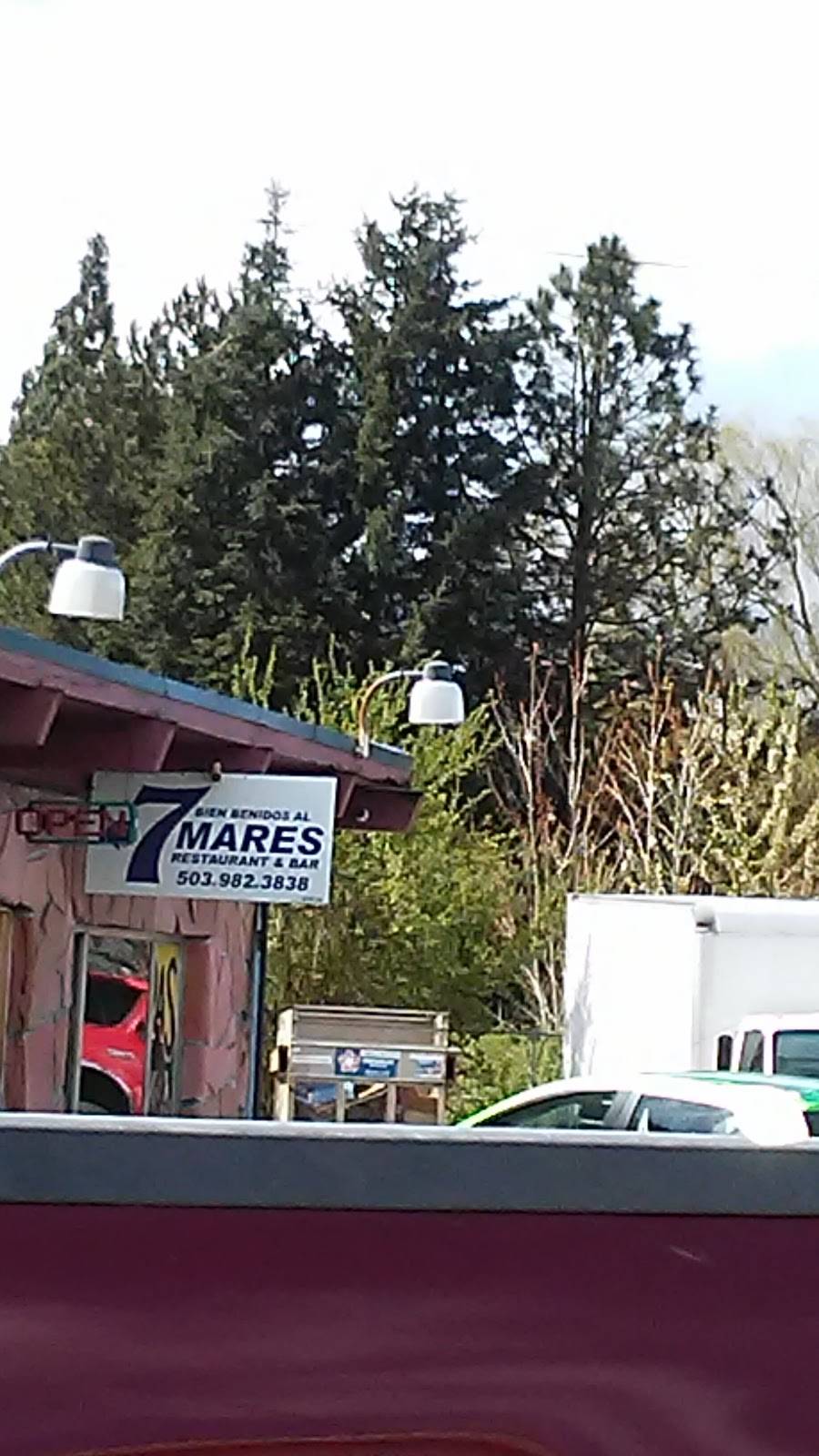 7 Mares Restaurant | restaurant | 595 N Pacific Hwy, Woodburn, OR 97071, USA | 5039823838 OR +1 503-982-3838