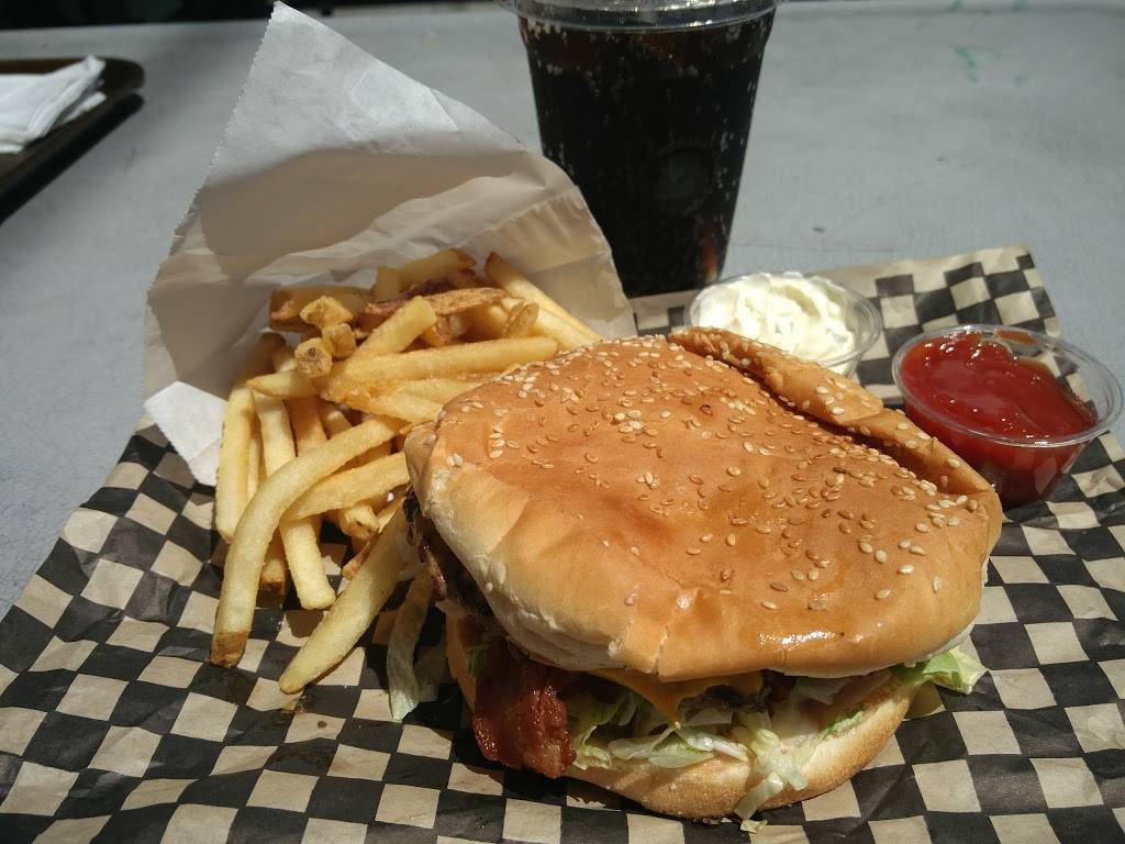 Scooters Burgers | restaurant | 5802 24th Ave NW, Seattle, WA 98107, USA | 2067822966 OR +1 206-782-2966